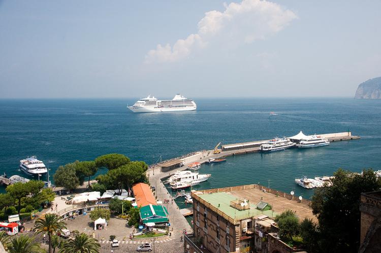 Италия - Marina Piccolo - соррентийский порт