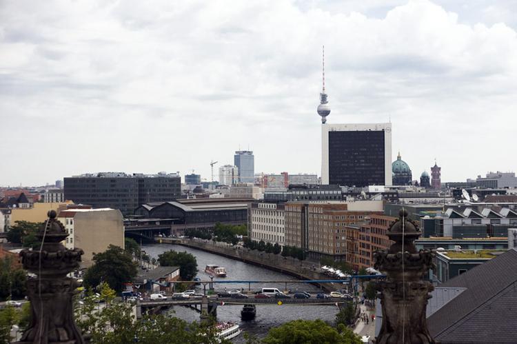 Германия - Берлин с крыши Рейхстага...