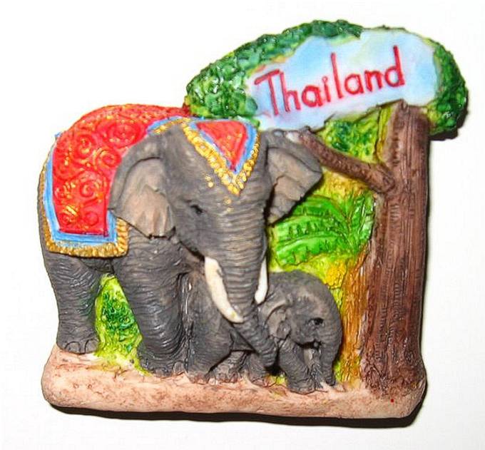 Сувениры из Као Лака, Таиланд. Сувенир в виде магнита на холодильник из Као Лак: слоны Таиланда