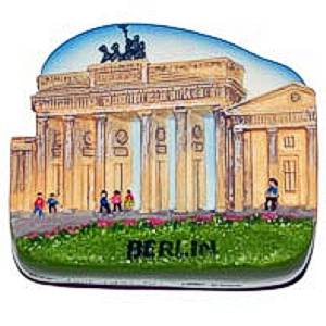 Сувениры из Берлина, Германия. Сувенир из Барлина - Рейхтаг в виде магнита на холодильтник