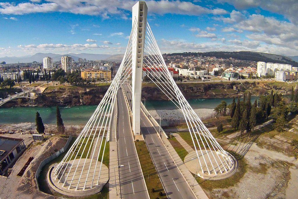 p Мост тысячелетия/p Фото Мост тысячелетия (Подгорица, Черногория) .