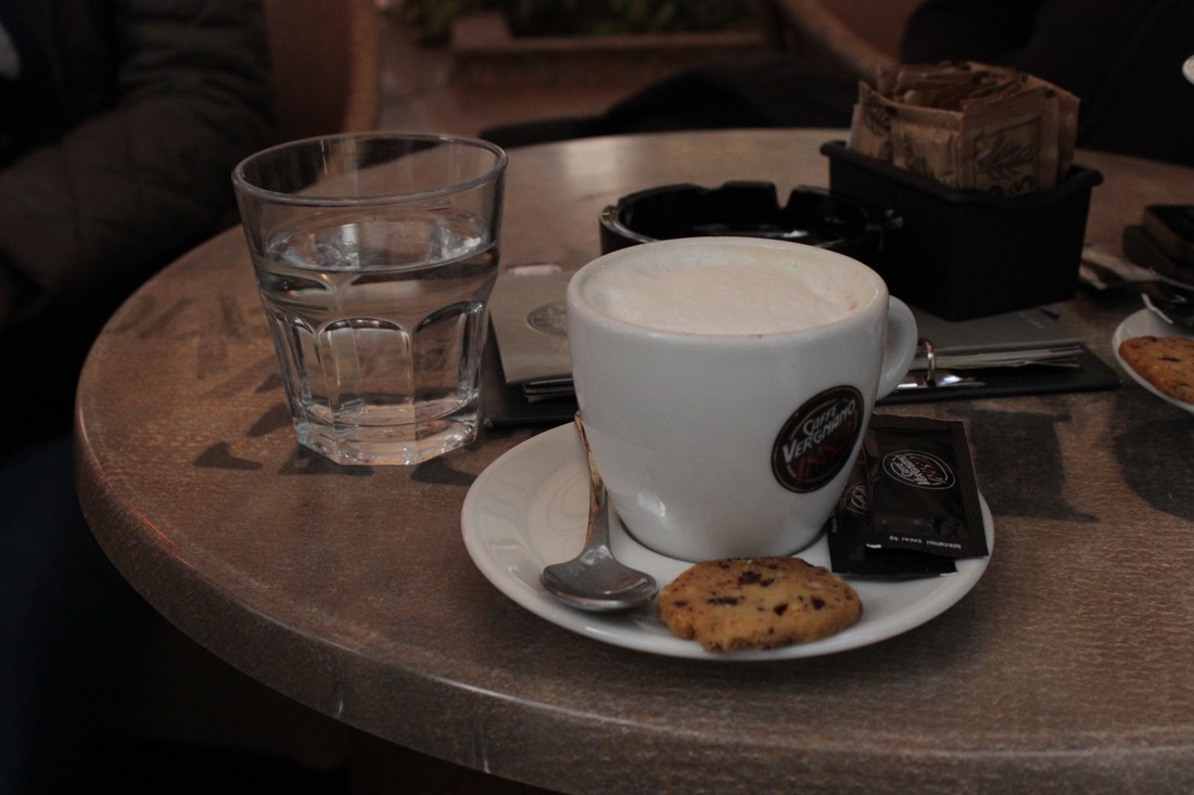 А Загреб встречает кофе