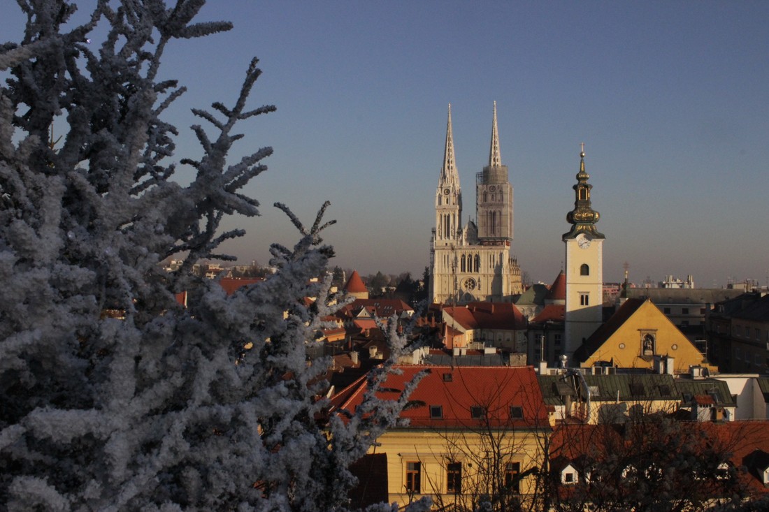 Вид на зимний Загреб 