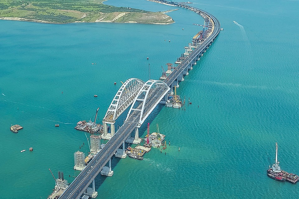 Открытие Крымского моста признали самым главным туристическим событием года