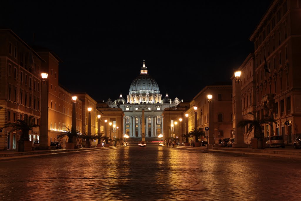  Для туристов откроют ночной Ватикан
