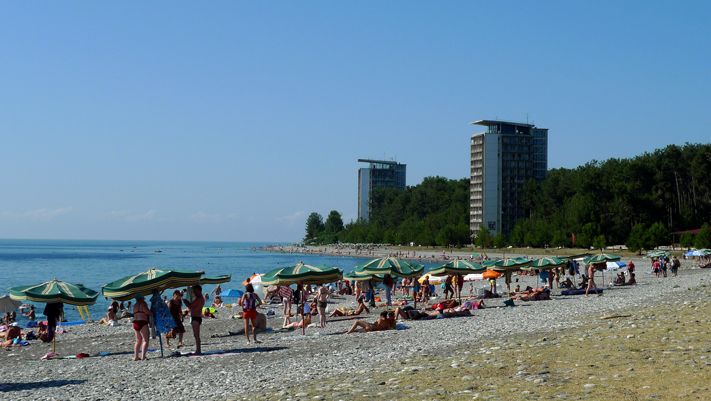 Отели Абхазии снижают цены для российских туристов до уровня 2016 года