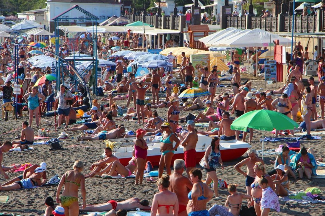 В Крыму отдохнули полтора миллиона туристов