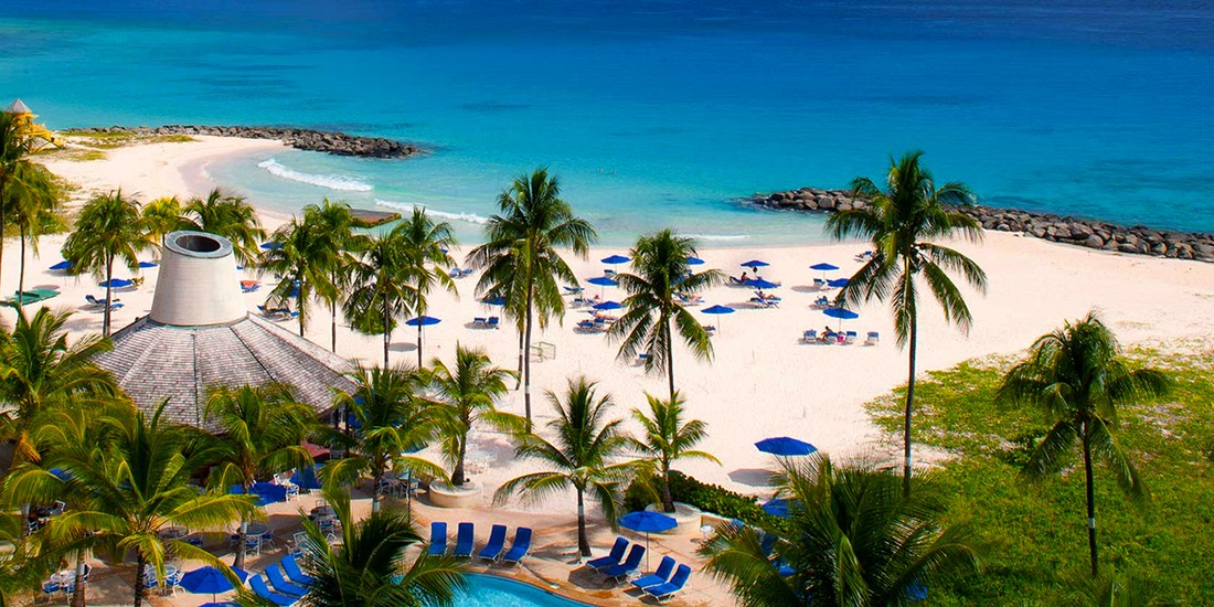 На Барбадосе для туристов вводят сразу два налога