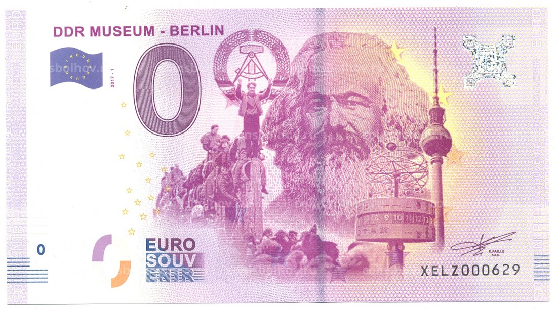 Сувенир года: в Германии туристы скупают нулевые евро с портретом Карла Маркса