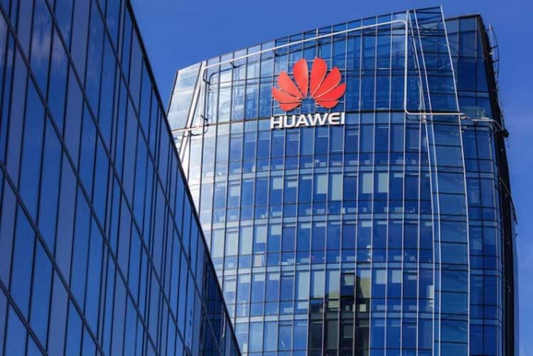 Китай отлучит Новую Зеландию от своих туристов за запрет Huawei