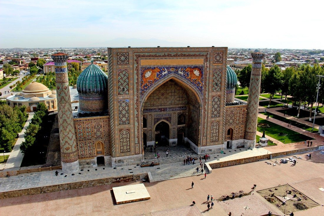 В Узбекистане для турагентств и туроператоров ввели лицензирование