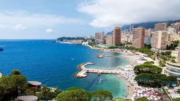 Монако открывает рестораны, пляжи и казино, но с новыми правилами