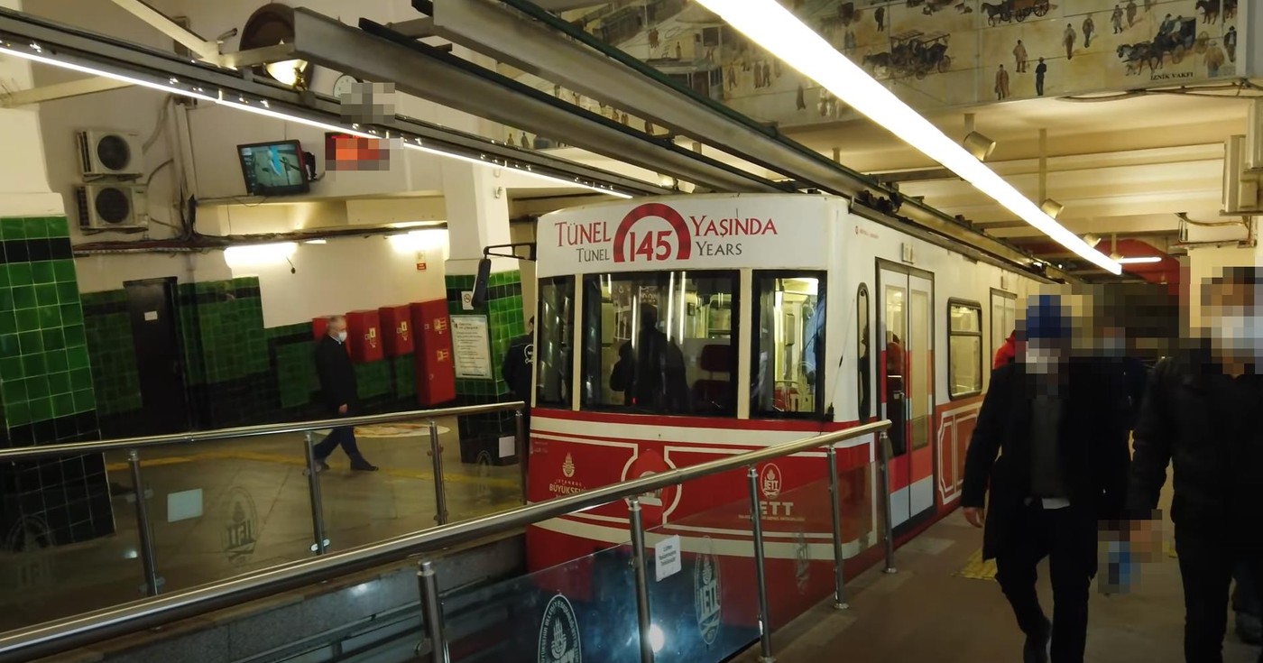 Российский турист в Турции спустился в метро и был шокирован, как будто попал в 2001 год