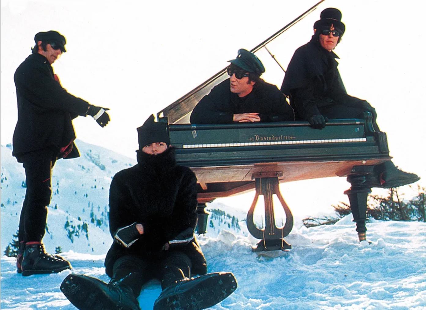 Назван любимый горнолыжный курорт группы The Beatles, где всегда гарантируют хороший снег