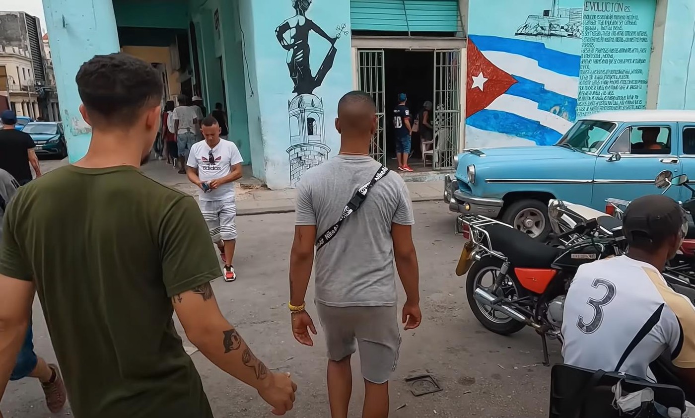 Российская туристка потратила за тур на Кубу 1 миллион рублей и поняла свои ошибки